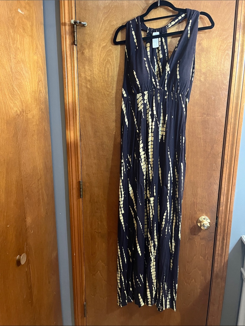 Sleeveless Brown and Cream Maxi Dress with V-Neck padded built in bar - Bundle